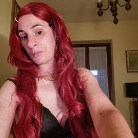 Public photo of JenniferXXX