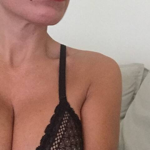 Profile photo of live_jasmine