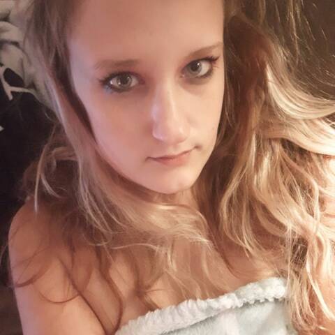 Profile photo of Squirtingblondebabi