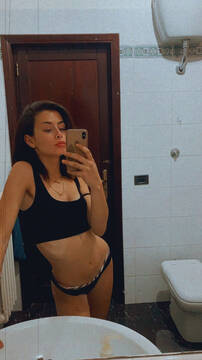 Foto publica de Nothotgirl