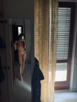 Foto publica de Nothotgirl