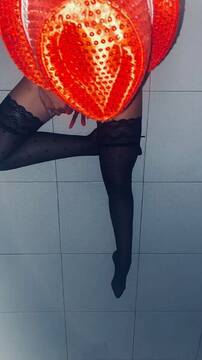 nylon and red hat