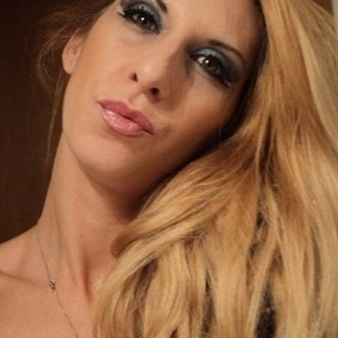 Profile photo of angelikabella