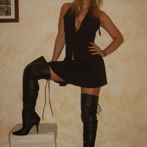 Profile photo of AmandaFly
